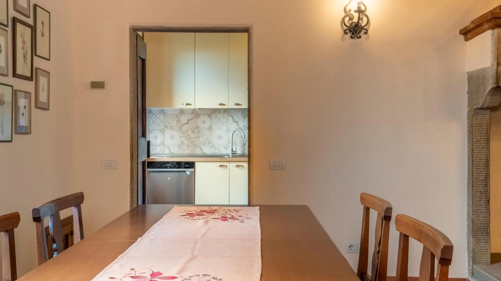 I Tre Cipressi Apartment Arezzo 0*,