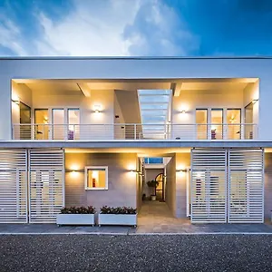 Peloni Apartmanhotel